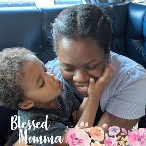 Meet your Posher, Alexis